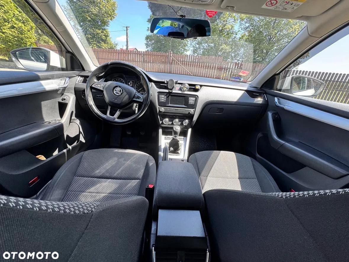 Skoda Octavia 2.0 TDI Ambition - 12