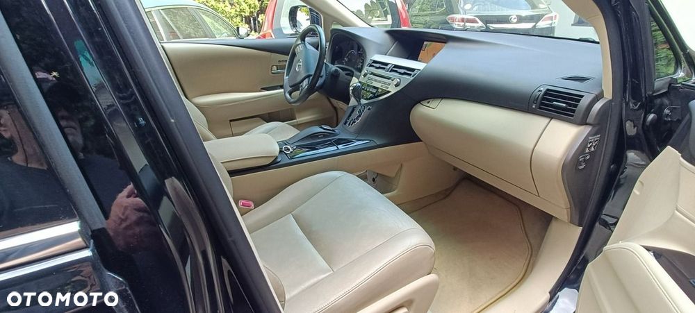 Lexus RX - 10