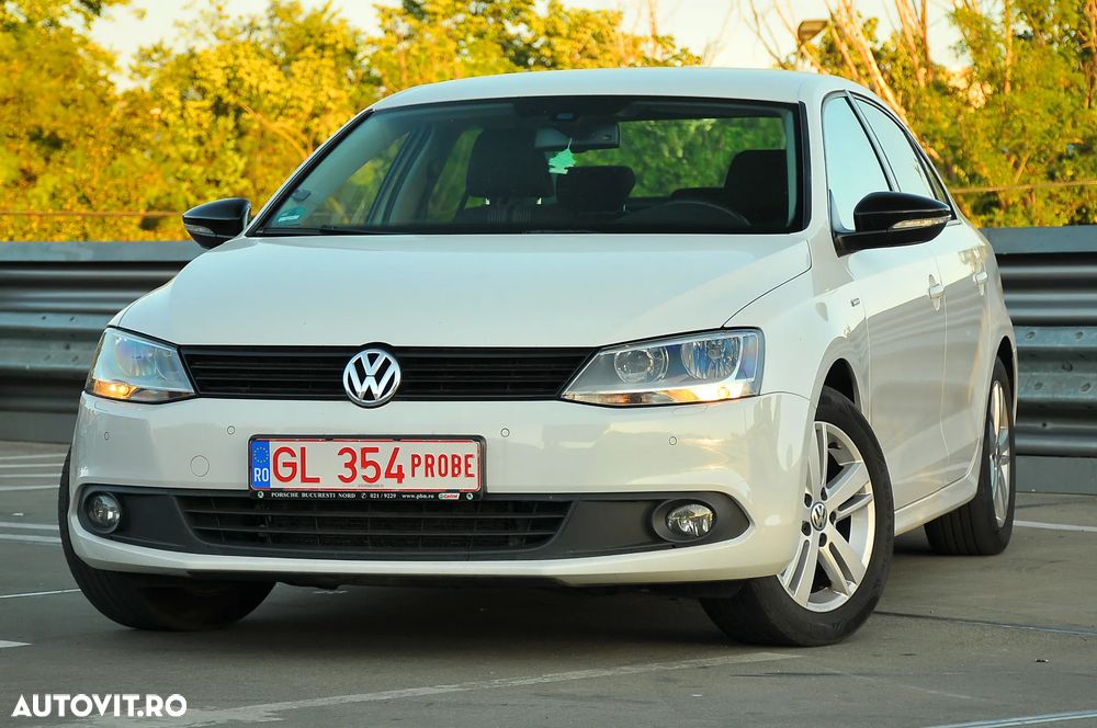 Volkswagen Jetta 1.4 TSI Sportline - 3