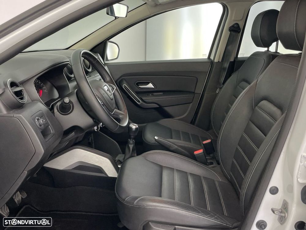 Dacia Duster 1.0 TCe Prestige - 11