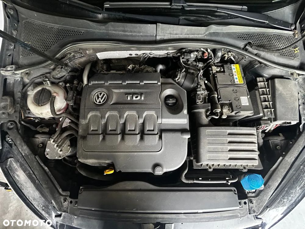 Volkswagen Golf 1.6 TDI BlueMotion Trendline - 11