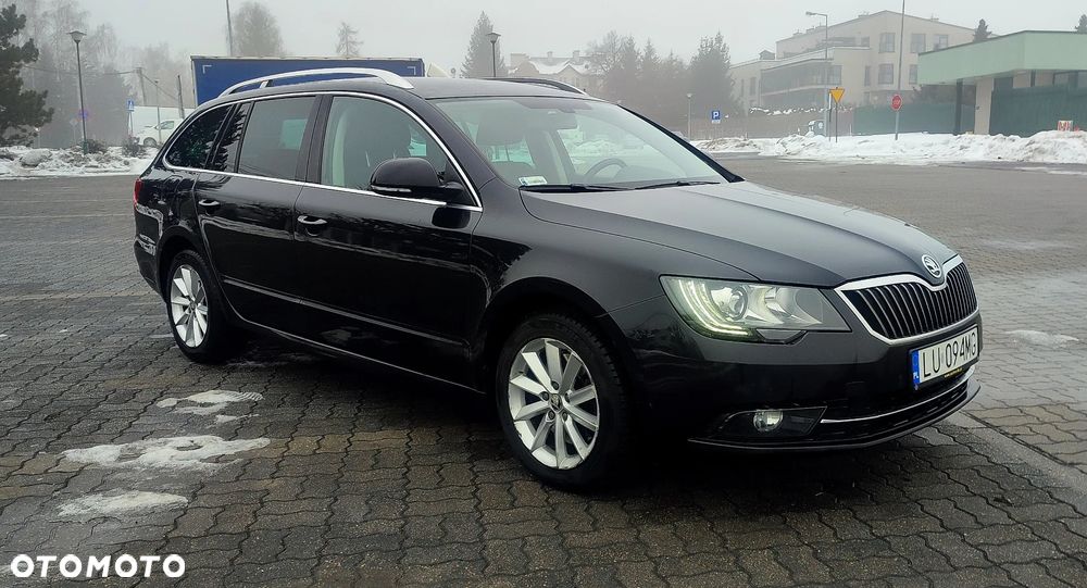 Skoda Superb 2.0 TDI Elegance - 24