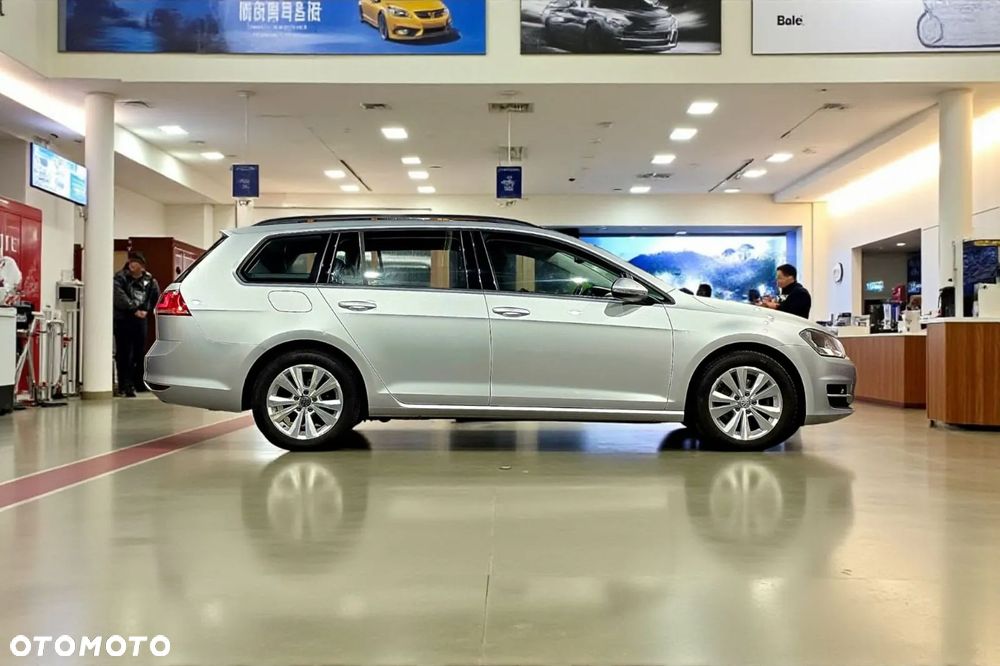 Volkswagen Golf 1.6 BlueTDI Comfortline - 7