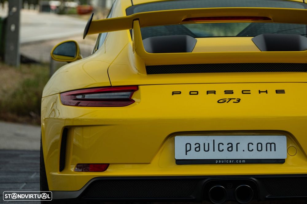 Porsche 911 Série F - 9