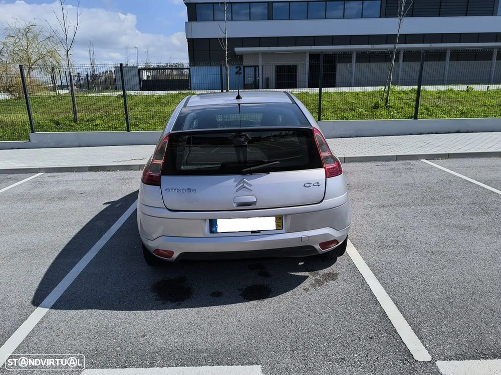 Citroën C4 1.6 HDi VTR - 4