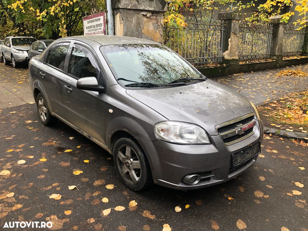 Dezmembrez Chevrolet Aveo gri argintiu 2009 1,4 benzina 69KW F14D3 - 1