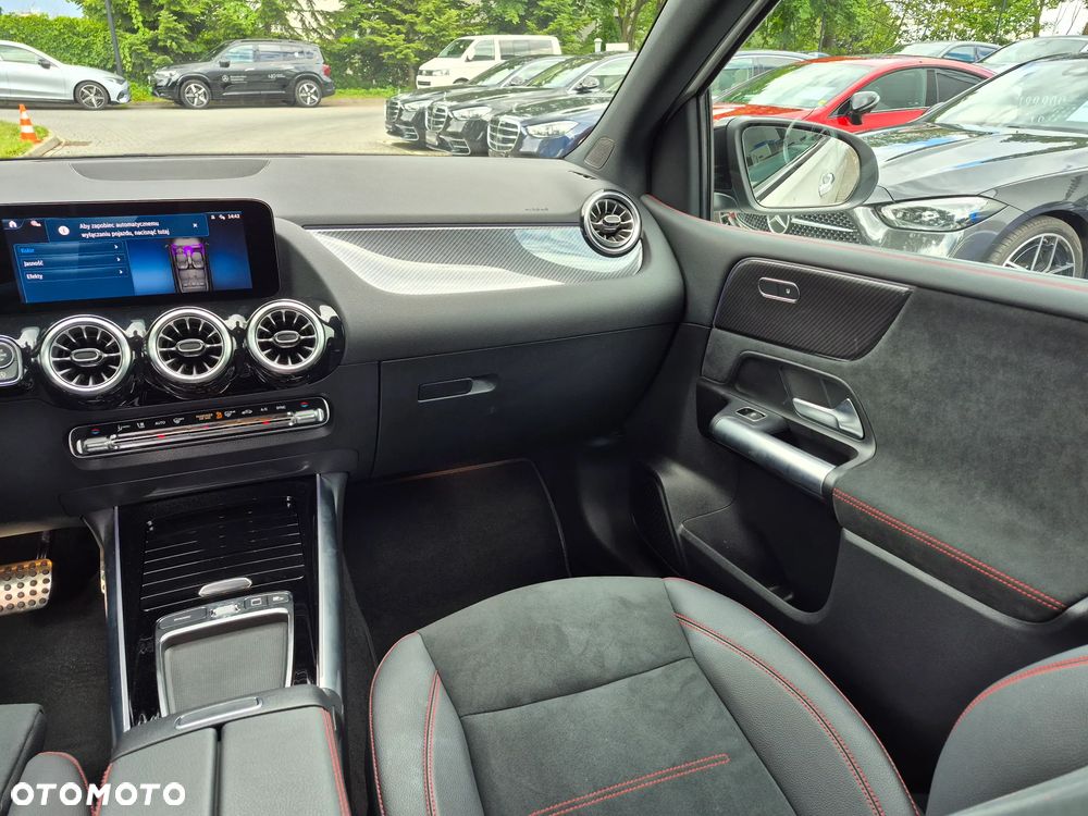 Mercedes-Benz Klasa B 200 AMG Line 7G-DCT - 21