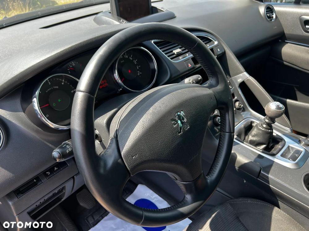 Peugeot 3008 - 13