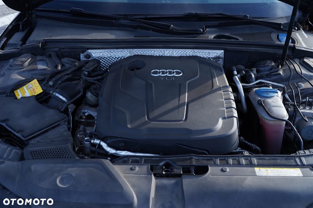 Audi A4 Avant 2.0 TDI ultra - 9