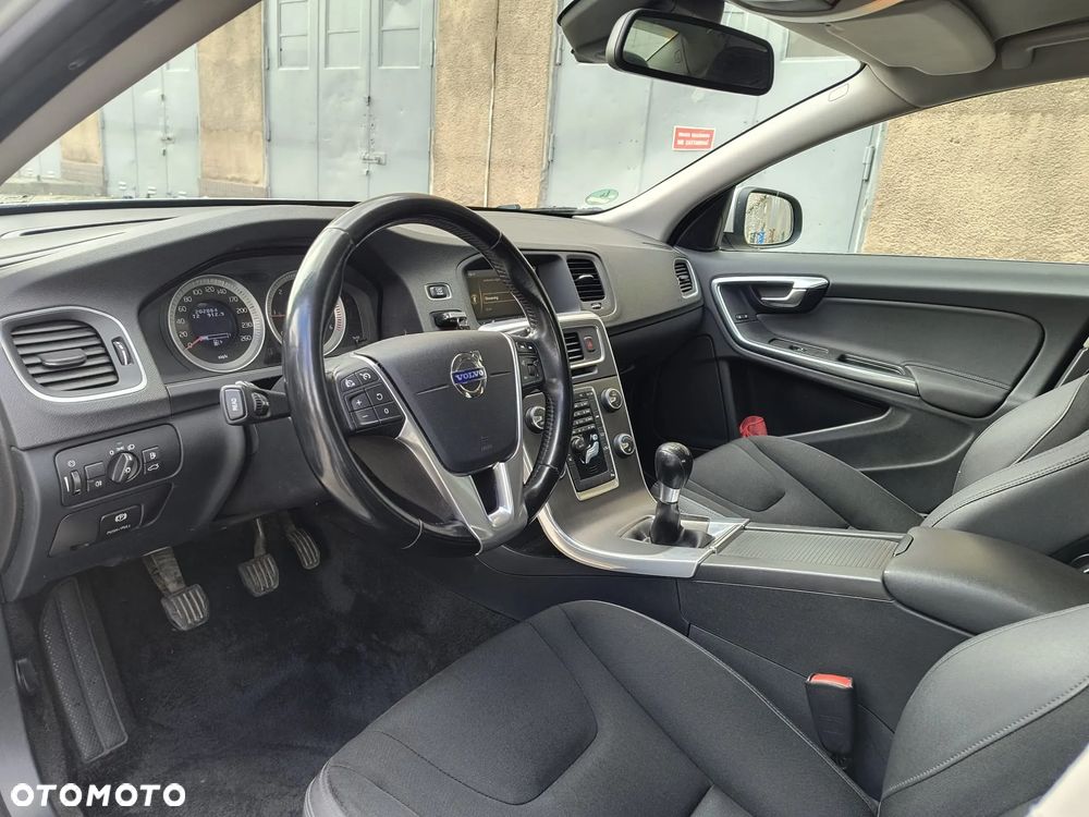 Volvo S60 D3 - 16