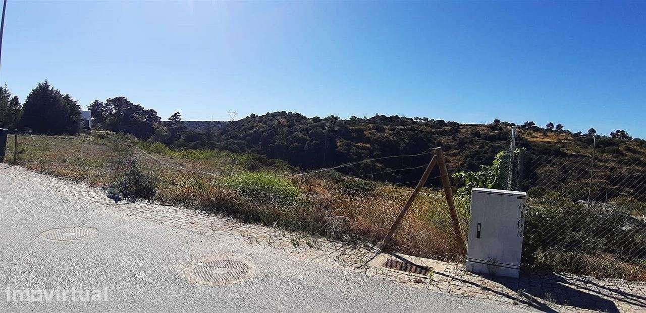 Lote para construção, Bairro Verde, Miranda do Douro - Grande imagem: 3/6