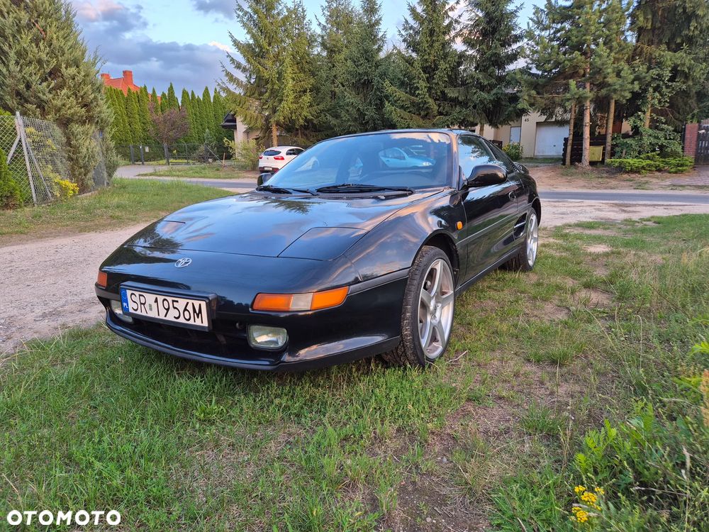 Toyota MR2 - 2