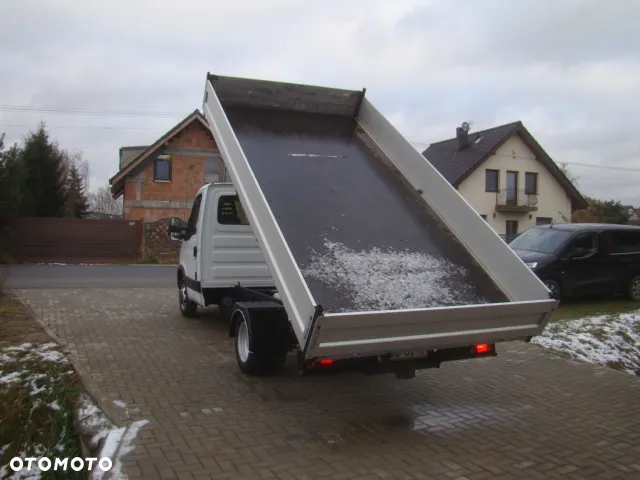 Iveco DAILY 35 C 12 3.5T 4.50M 3.5T NA HAKU - 11