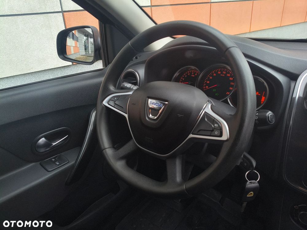 Dacia Logan TCe 90 Prestige - 12