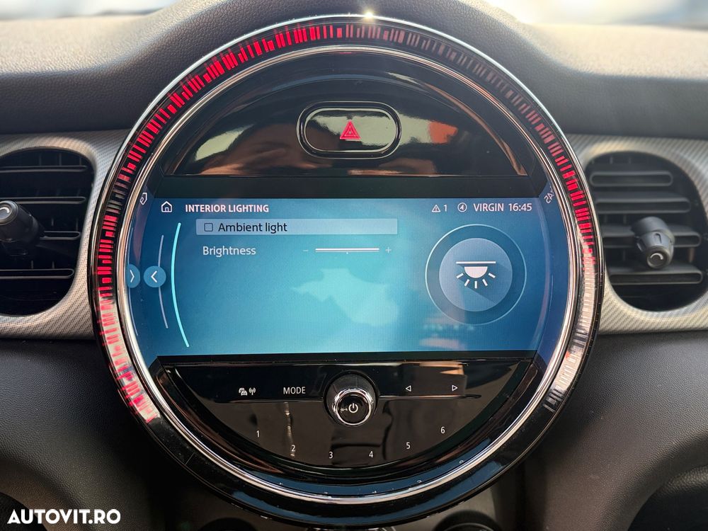 Mini Cooper S Aut. John Works Trim - 15