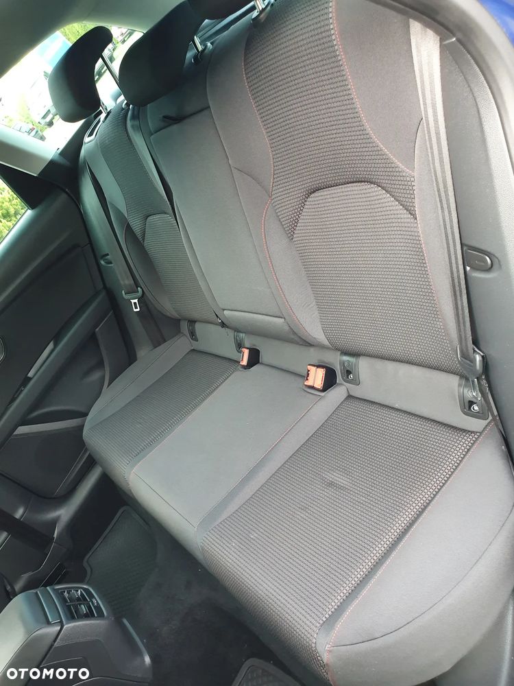 Seat Leon 2.0 TDI DPF DSG FR - 23