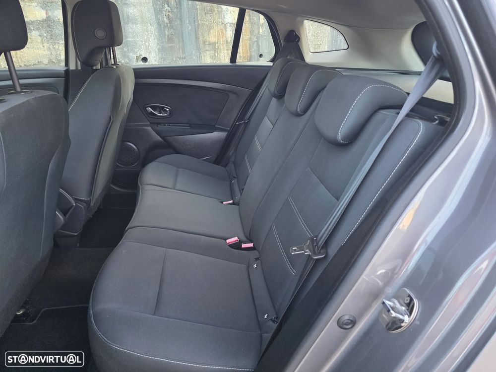 Renault Mégane Sport Tourer 1.5 dCi Dynamique - 11
