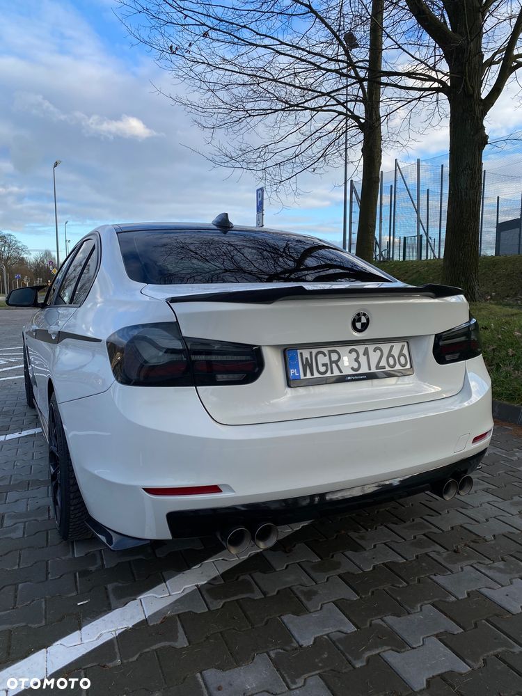 BMW Seria 3 - 20