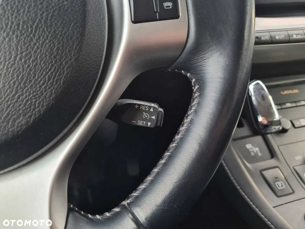 Lexus CT Standard - 12