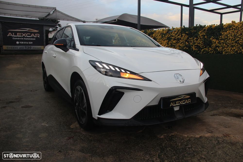 MG MG4 4 Standard - 16