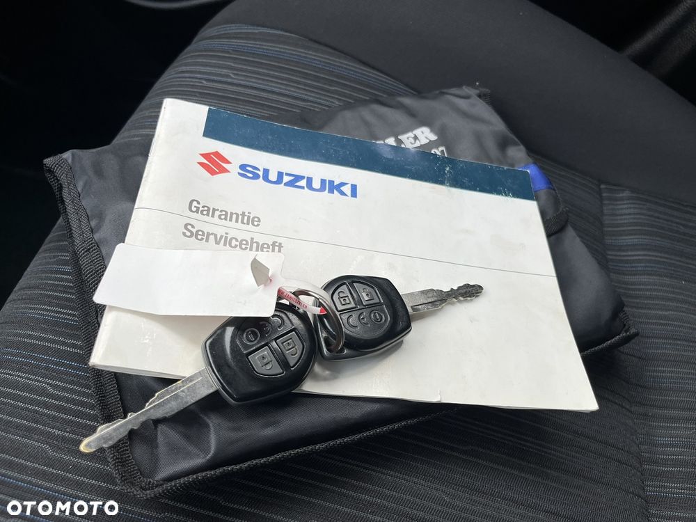 Suzuki Swift - 17