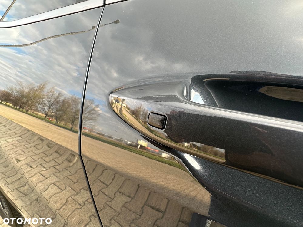 Kia Sportage 1.6 T-GDI 2WD Eco-Dynamics + (48V M-H) DCT Spirit - 20