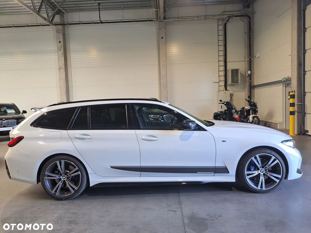 BMW Seria 3 330i xDrive M Sport sport - 7