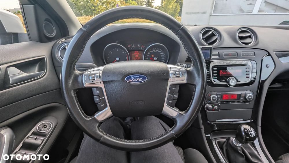 Ford Mondeo 2.0 TDCi Ghia - 7