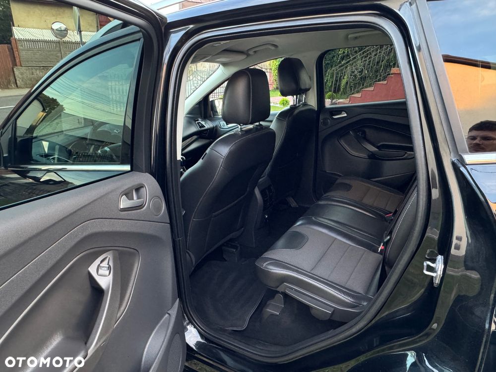 Ford Kuga 2.0 TDCi 4x2 Titanium - 10