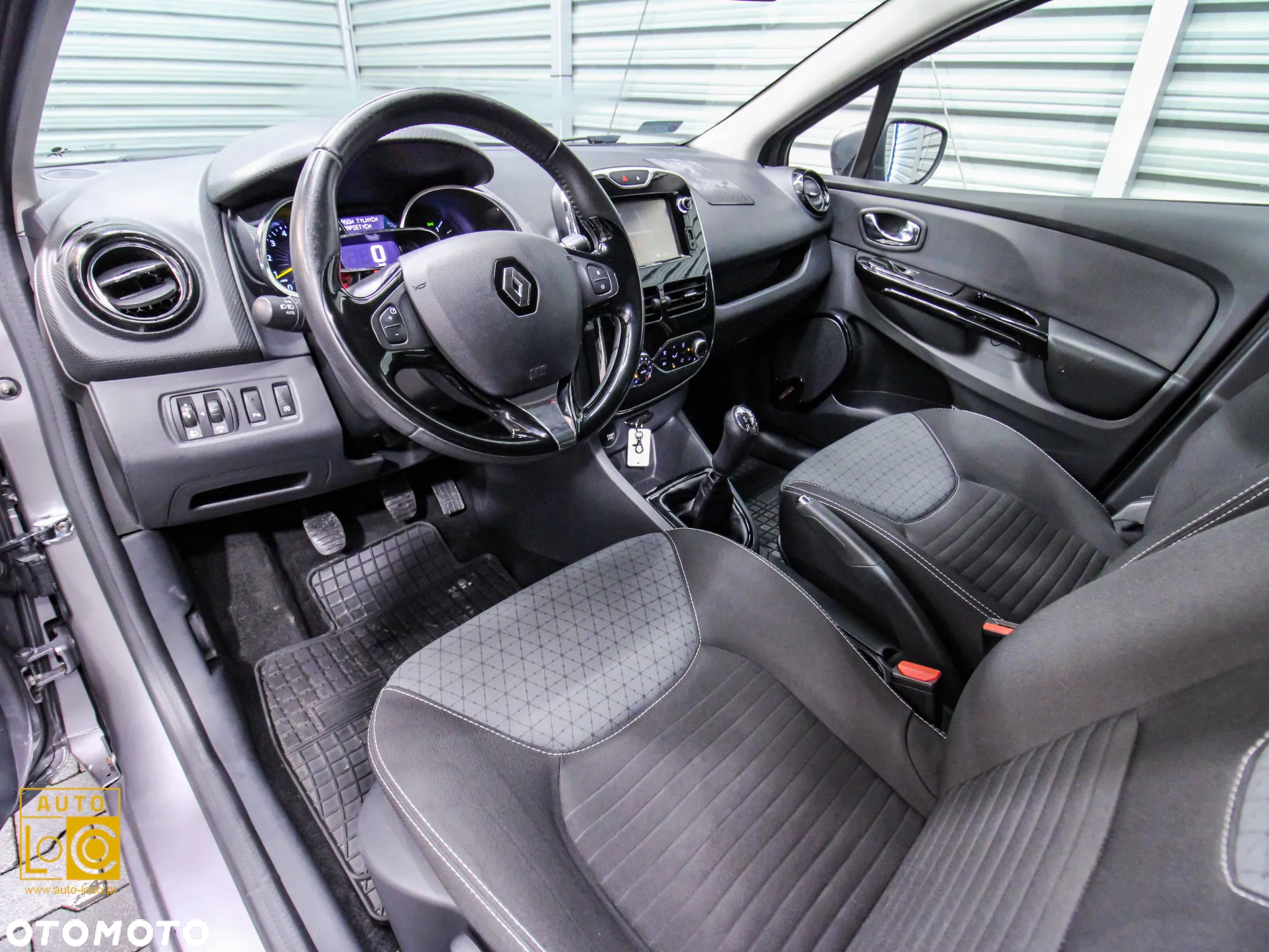 Renault Clio dCi 90 Limited - 17