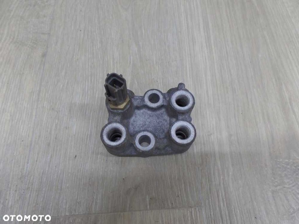 MITSUBISHI CANTER 7C18 4.9 DID 4M50 PODSTAWA ROZDZIELACZ POWROTU PALIWA ME225482 07-14 - 4