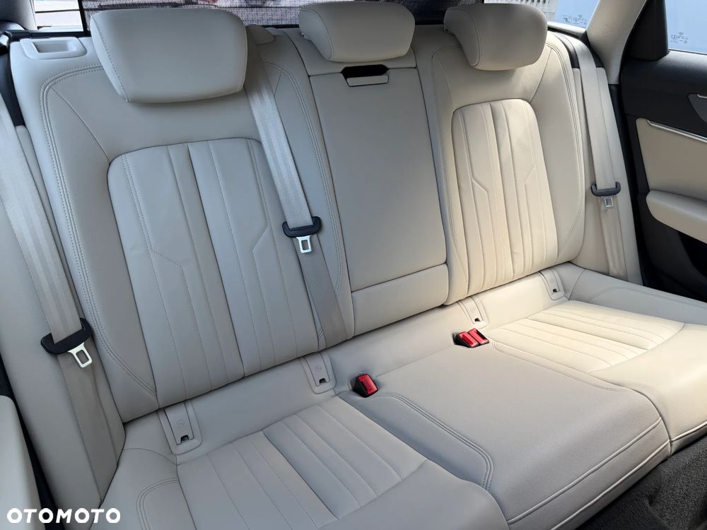 Audi A6 Avant 45 TFSI mHEV Quattro Advanced S tronic - 28
