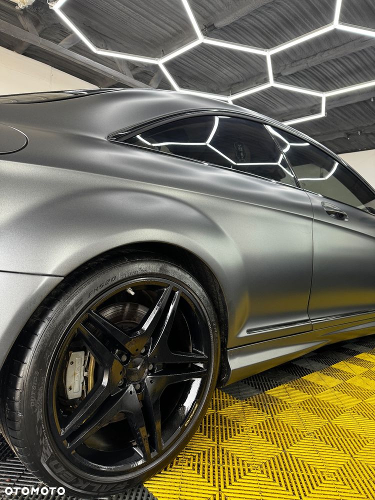 Mercedes-Benz CL 63 AMG - 10