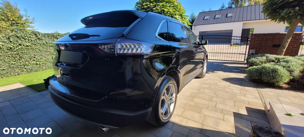 Ford Edge 2.0 TDCi Twin-Turbo 4WD Titanium - 2