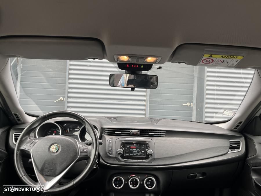 Alfa Romeo Giulietta 1.6 JTDM Distinctive 57X - 5