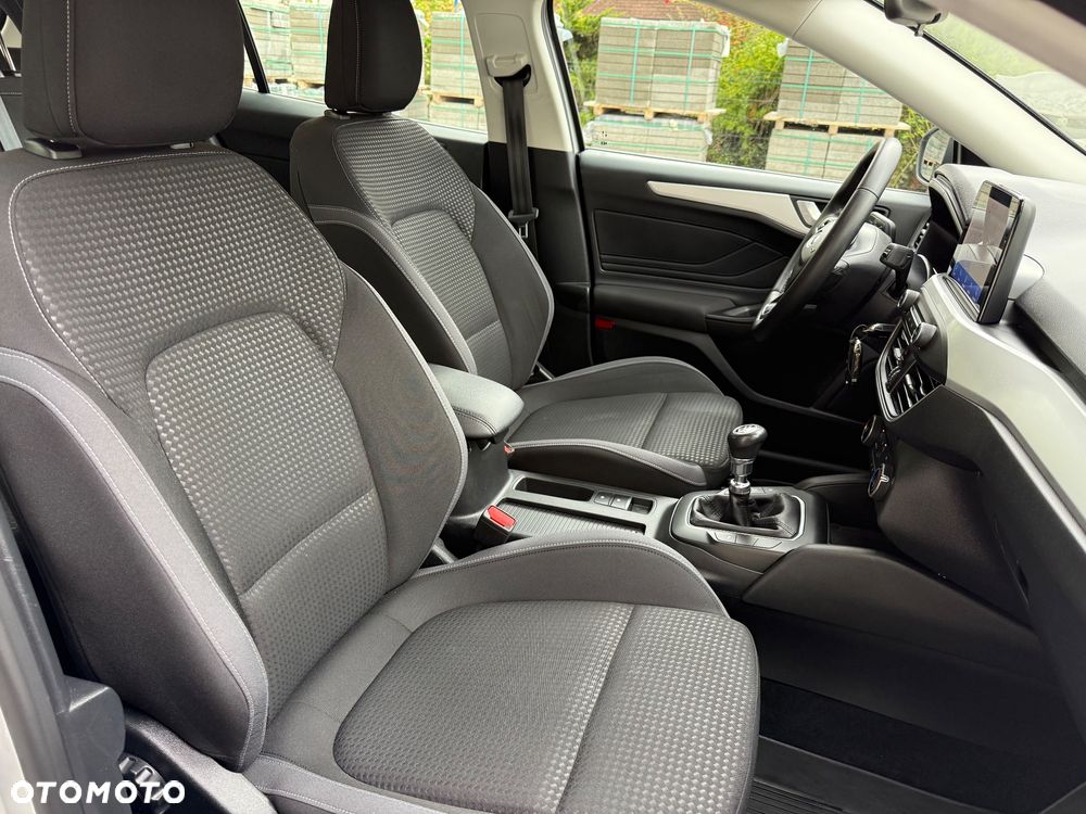 Ford Focus 1.5 EcoBlue Connected - 16