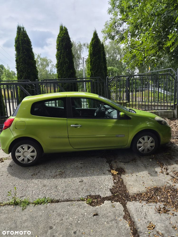 Renault Clio 1.2 16V Wind - 5