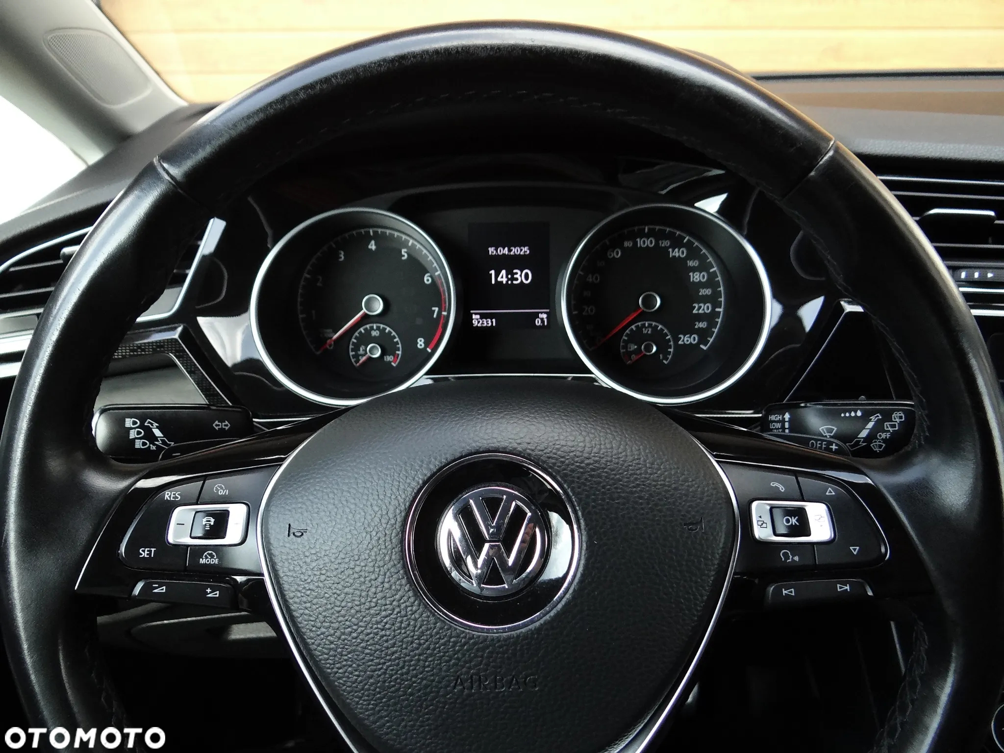 Volkswagen Touran 1.4 TSI (BlueMotion Technology) DSG SOUND - 17