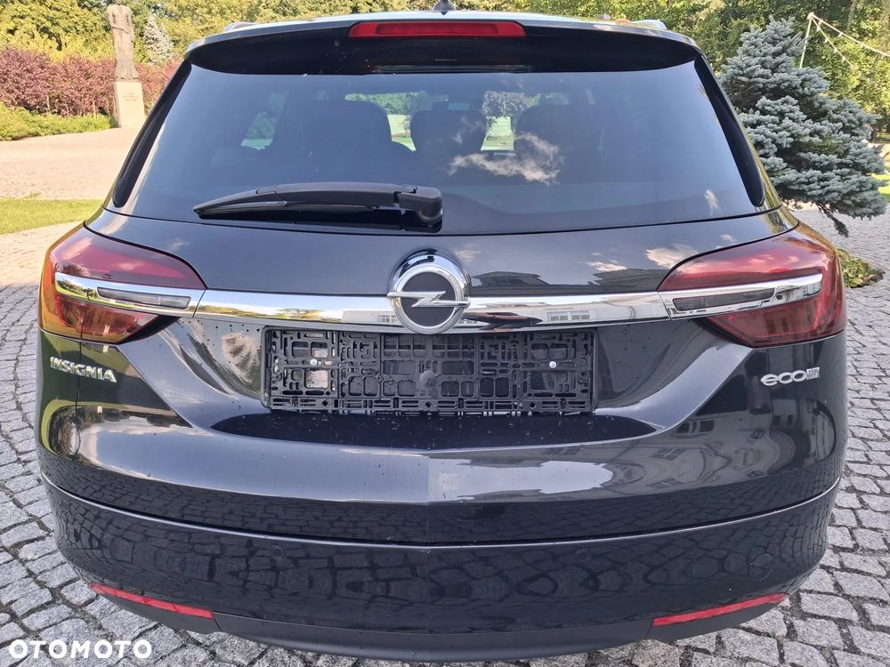 Opel Insignia - 24