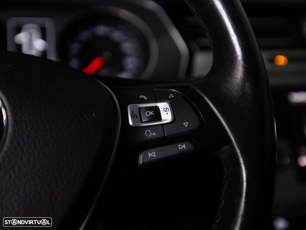 VW Passat Variant 1.6 TDI Confortline - 16