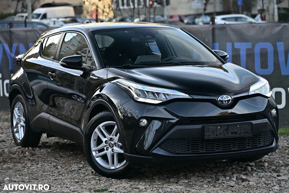 Toyota C-HR Hybrid Flow - 1