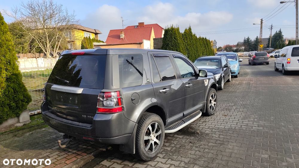 Land Rover Freelander TD4 HSE - 11
