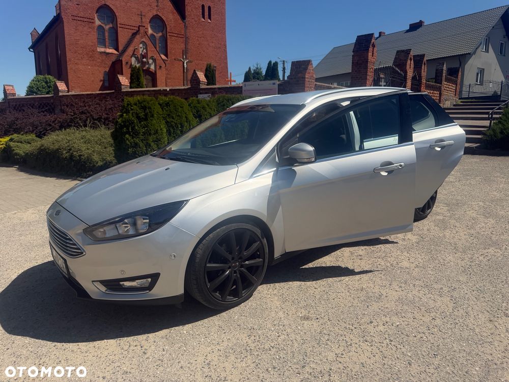 Ford Focus - 13