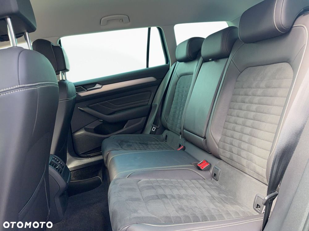 Volkswagen Passat Variant - 15