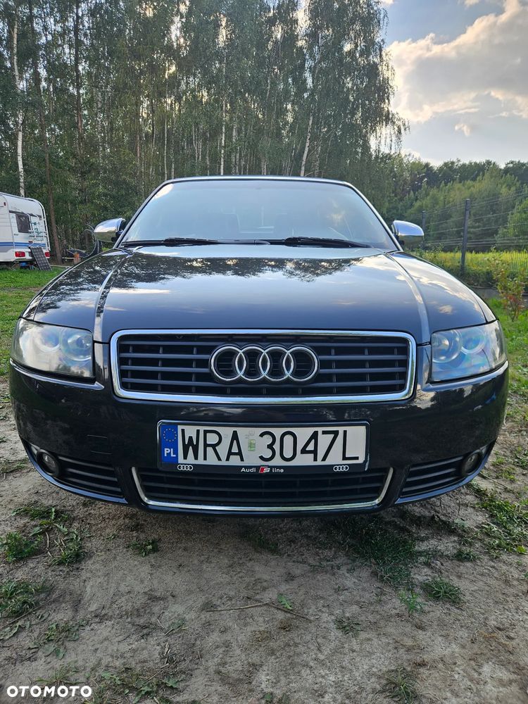 Audi A4 Cabrio 2.4 - 25