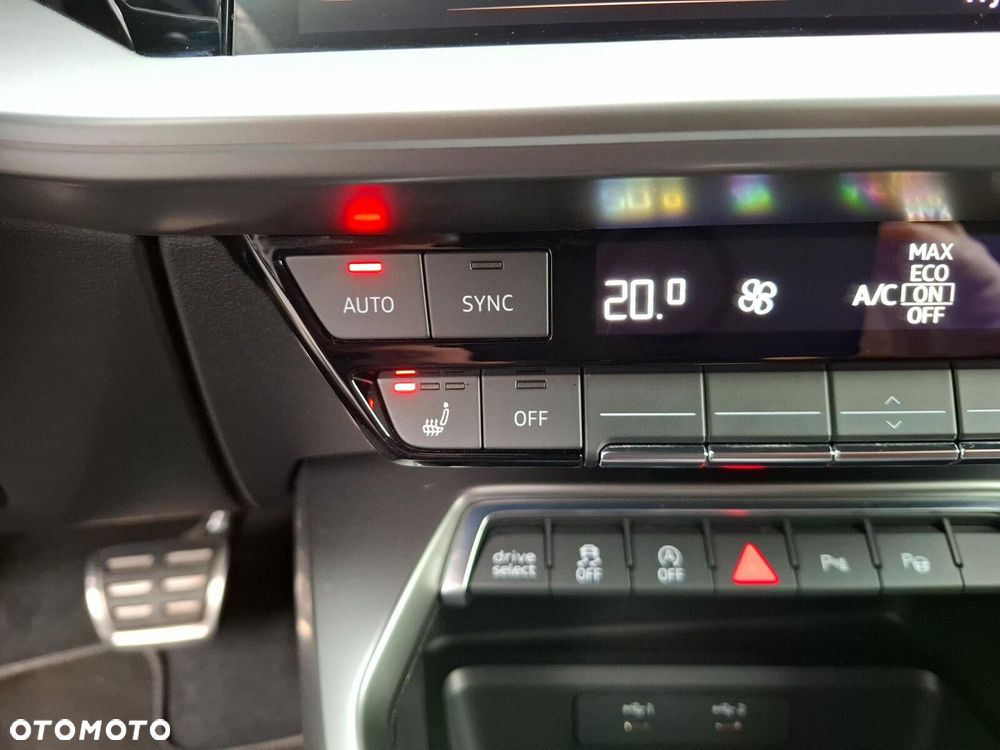 Audi S3 Sportback TFSI Quattro S tronic - 32