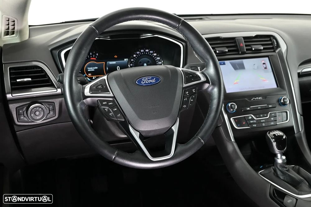 Ford Mondeo 2.0 TDCi Titanium - 29