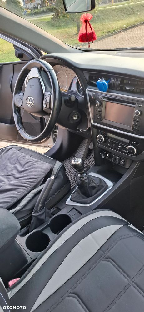 Toyota Auris - 12