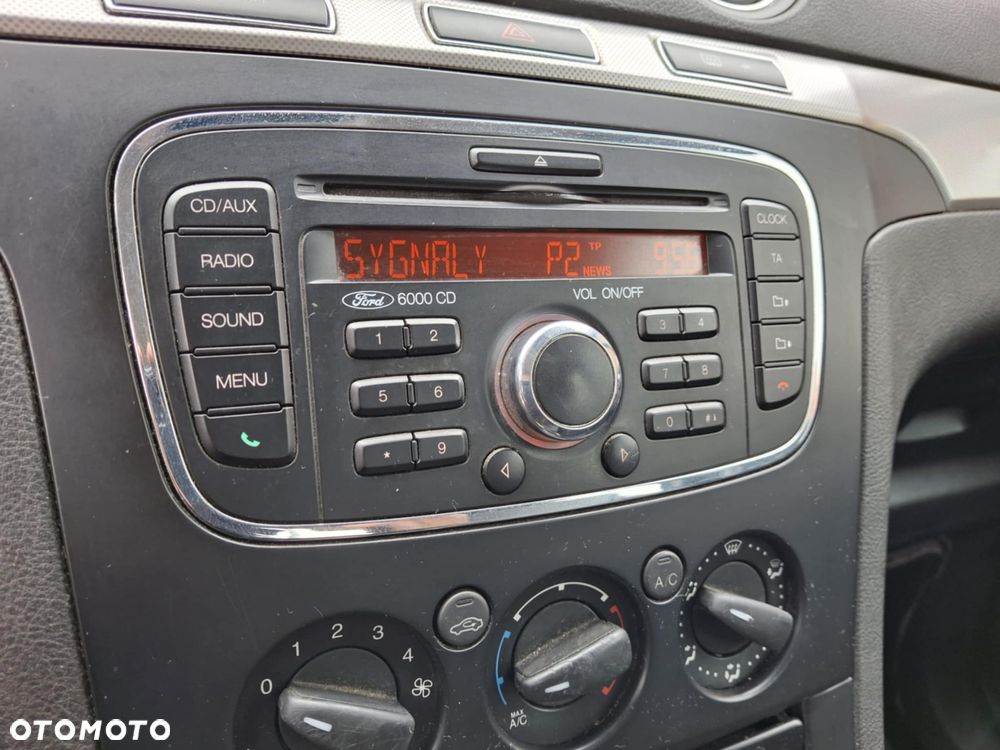 Ford Galaxy 1.6 TDCi DPF Start-Stop Trend - 17