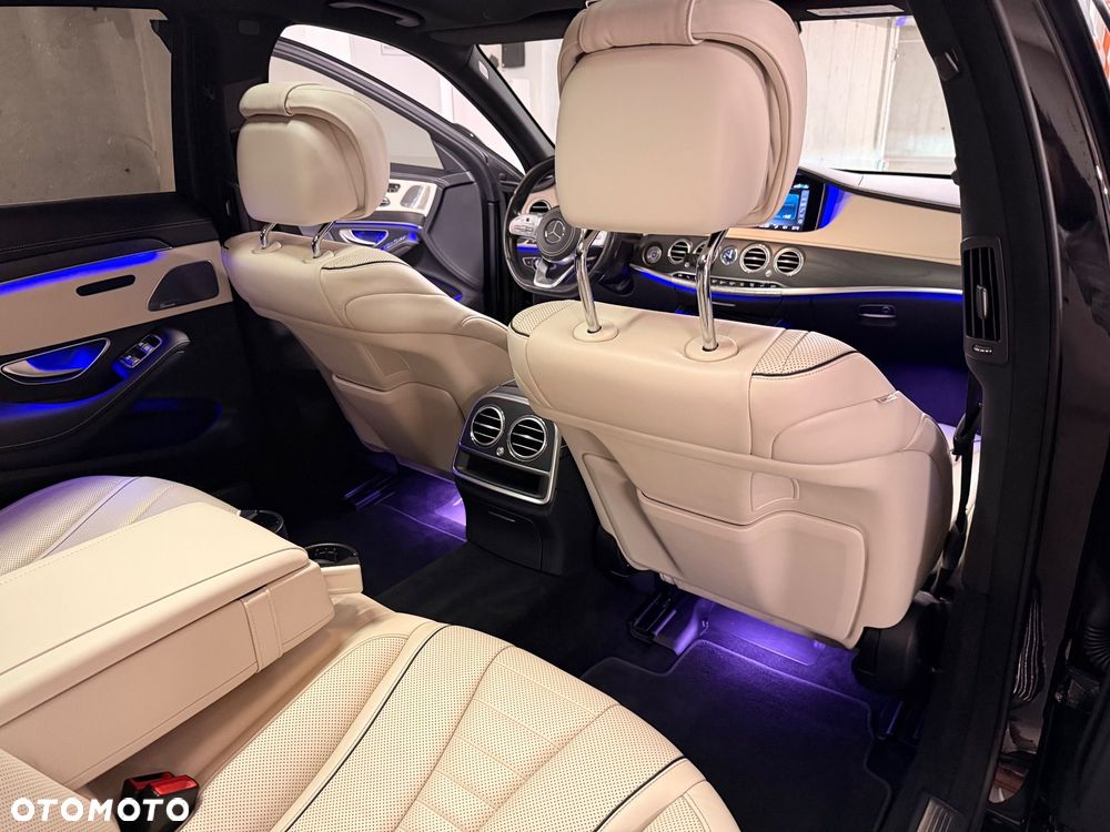Mercedes-Benz Klasa S 560 4-Matic L 9G-TRONIC - 19